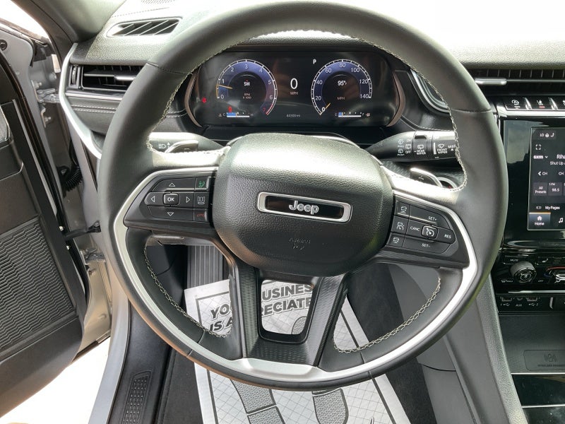 2023 Jeep Grand Cherokee L Altitude
