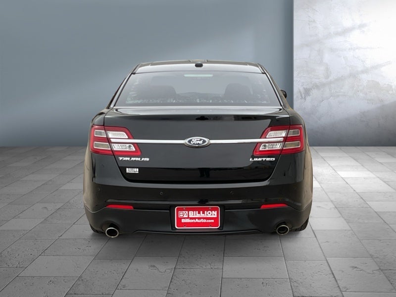 2019 Ford Taurus Limited