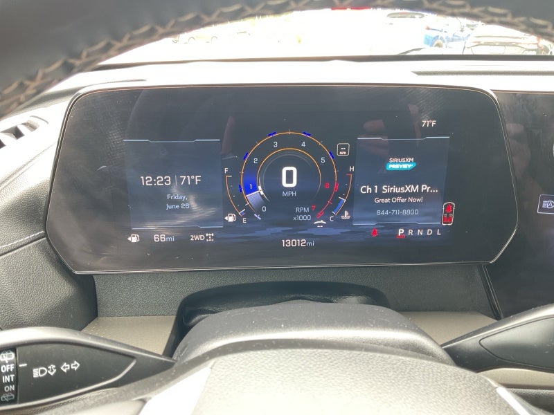 2025 Chevrolet Traverse AWD LT