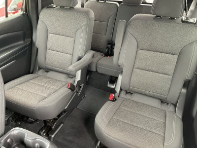 2025 Chevrolet Traverse AWD LT