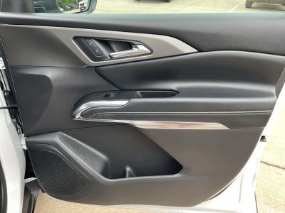 2025 Chevrolet Traverse AWD LT