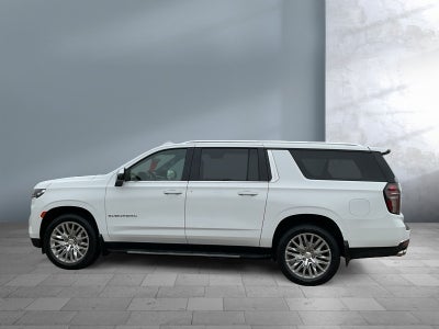 2023 Chevrolet Suburban Premier