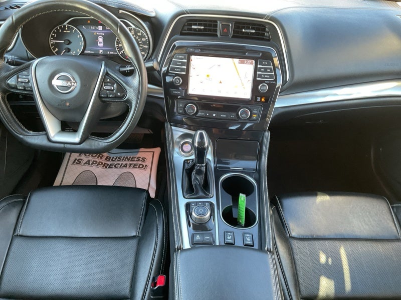 2023 Nissan Maxima SL