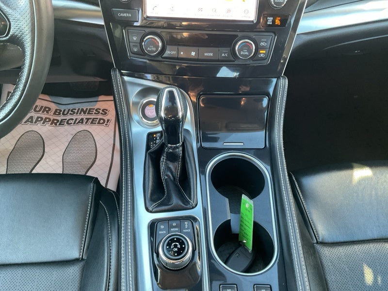 2023 Nissan Maxima SL