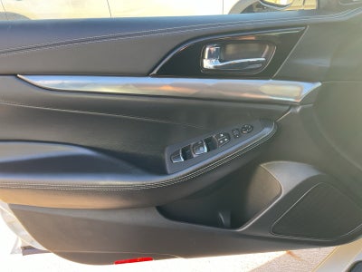 2023 Nissan Maxima SL
