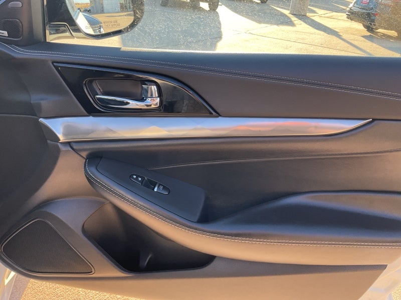 2023 Nissan Maxima SL