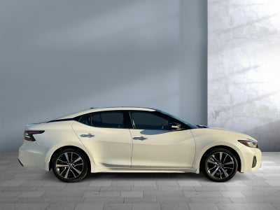 2023 Nissan Maxima SL