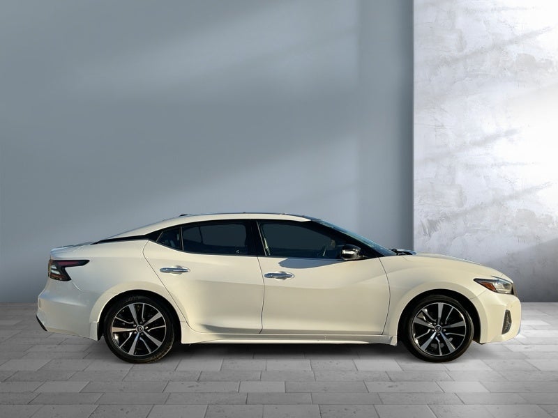 2023 Nissan Maxima SL