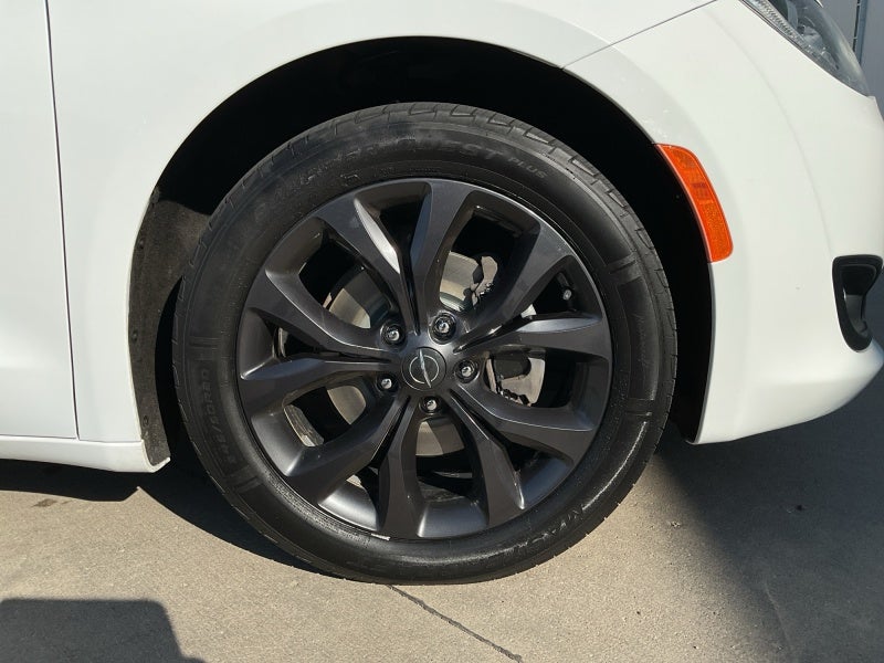 2019 Chrysler Pacifica Touring Plus