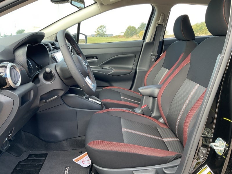 2025 Nissan Versa SR