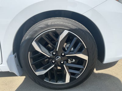 2024 Nissan Versa SR