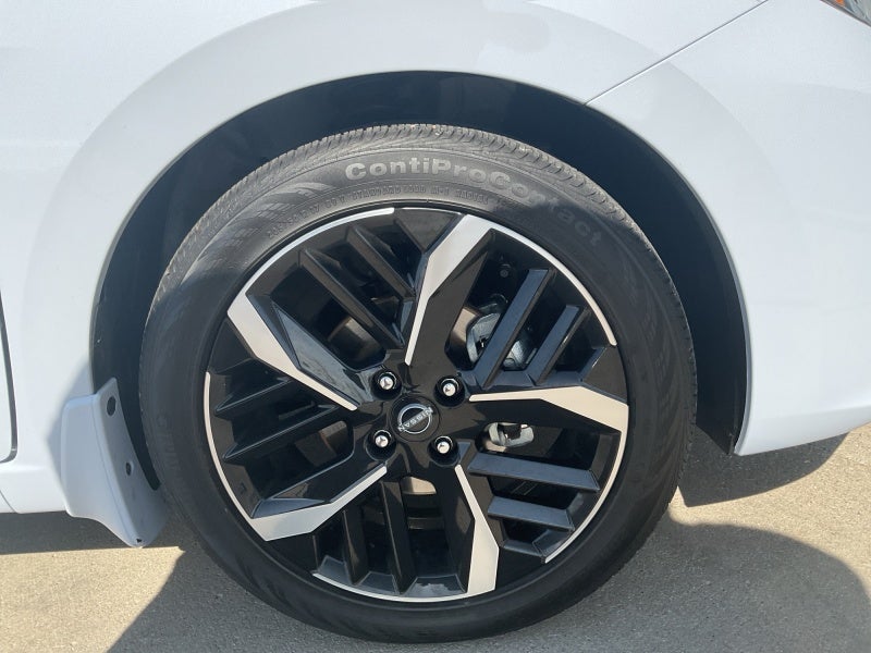 2024 Nissan Versa SR