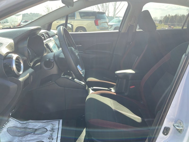 2024 Nissan Versa SR