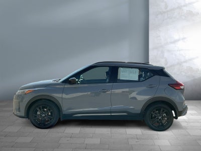 2023 Nissan Kicks SR