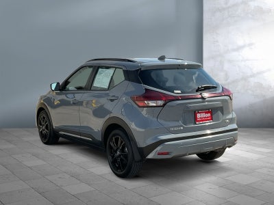 2023 Nissan Kicks SR