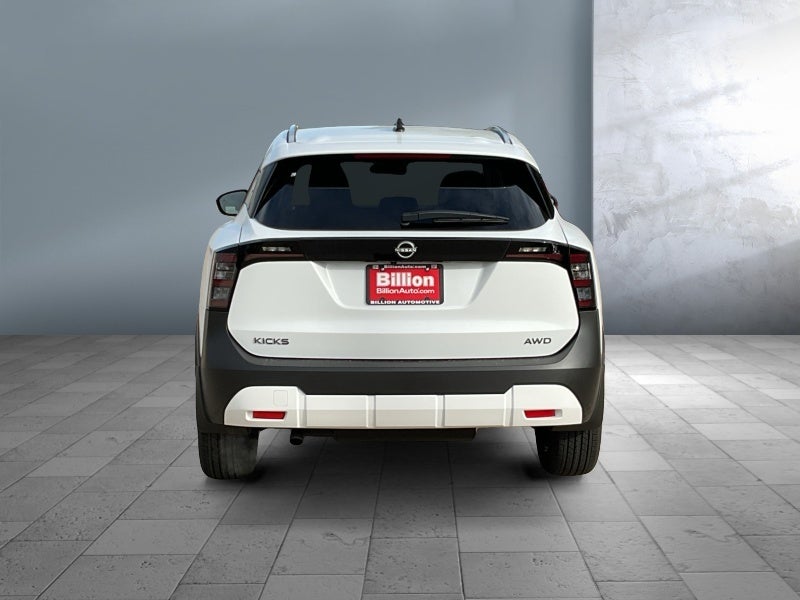2027 Nissan Kicks SV