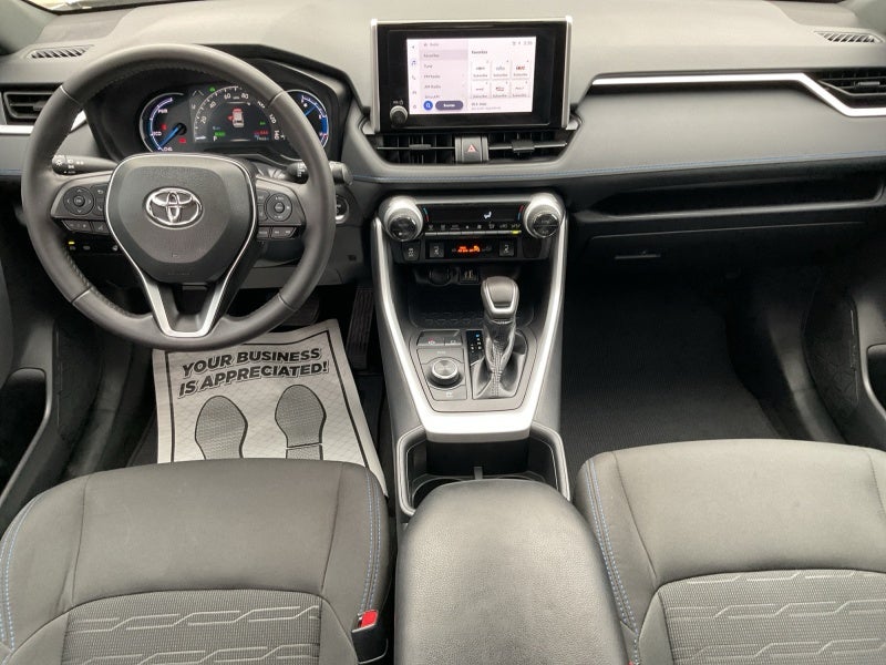 2025 Toyota RAV4 Hybrid SE