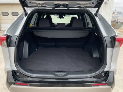2025 Toyota RAV4 Hybrid SE