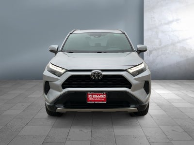 2025 Toyota RAV4 Hybrid SE