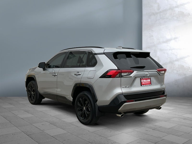 2025 Toyota RAV4 Hybrid SE