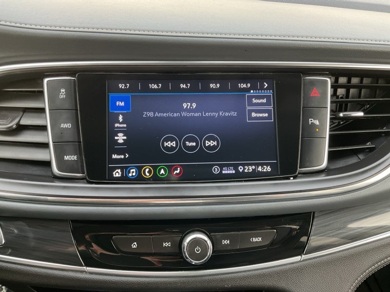 2021 Buick Enclave Essence