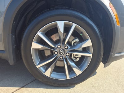 2025 INFINITI QX60 LUXE