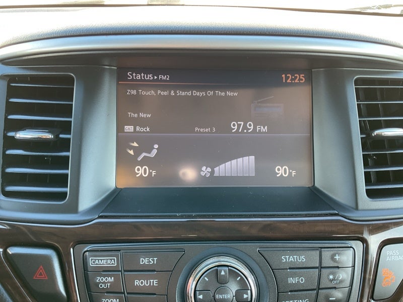 2015 Nissan Pathfinder SL