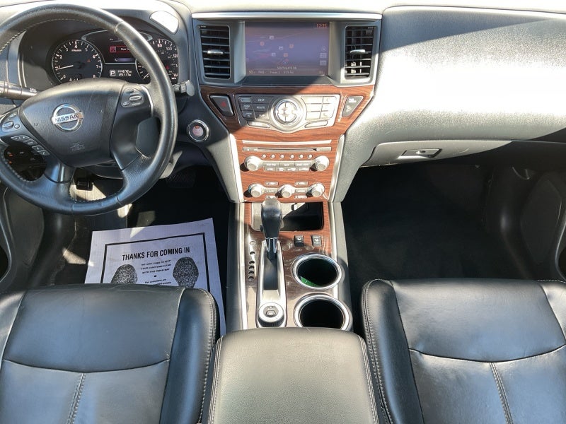 2015 Nissan Pathfinder SL
