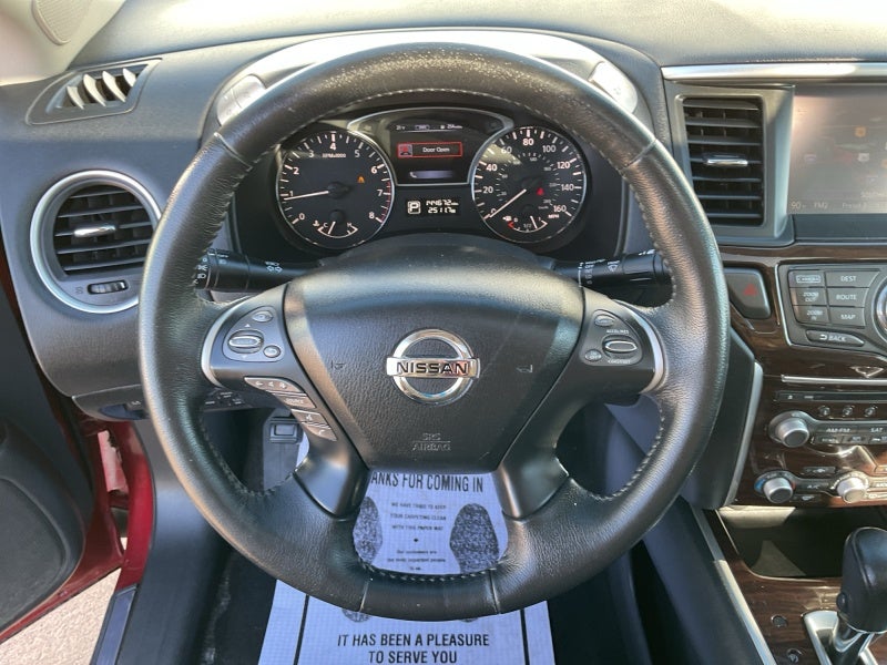 2015 Nissan Pathfinder SL