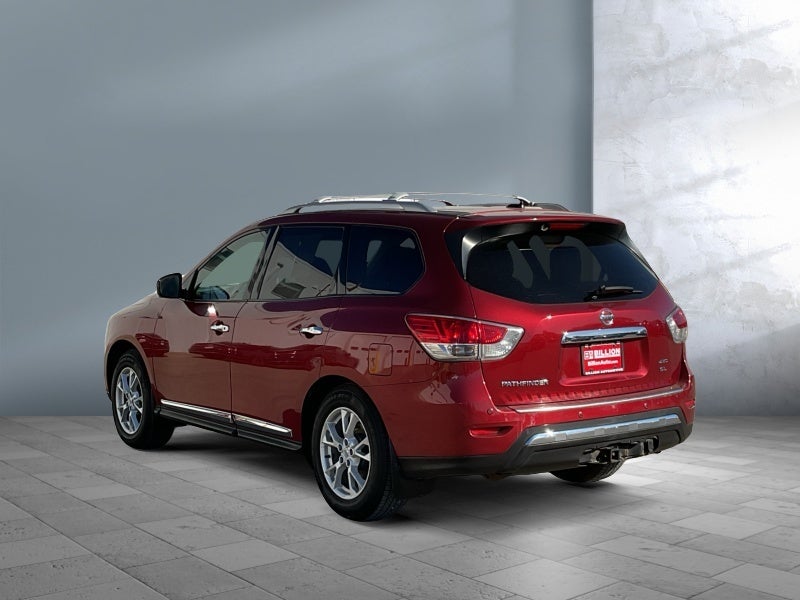 2015 Nissan Pathfinder SL