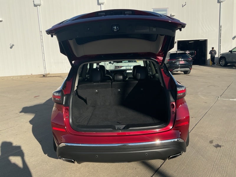 2024 Nissan Murano SV