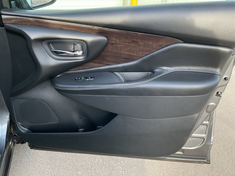 2020 Nissan Murano Platinum