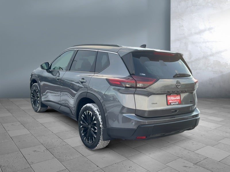 2026 Nissan Rogue Dark Armor™