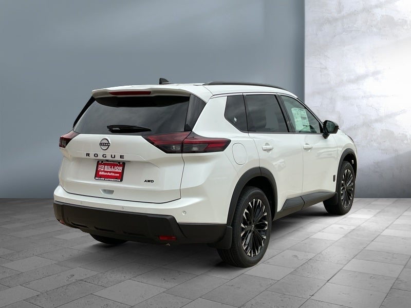 2026 Nissan Rogue Dark Armor™