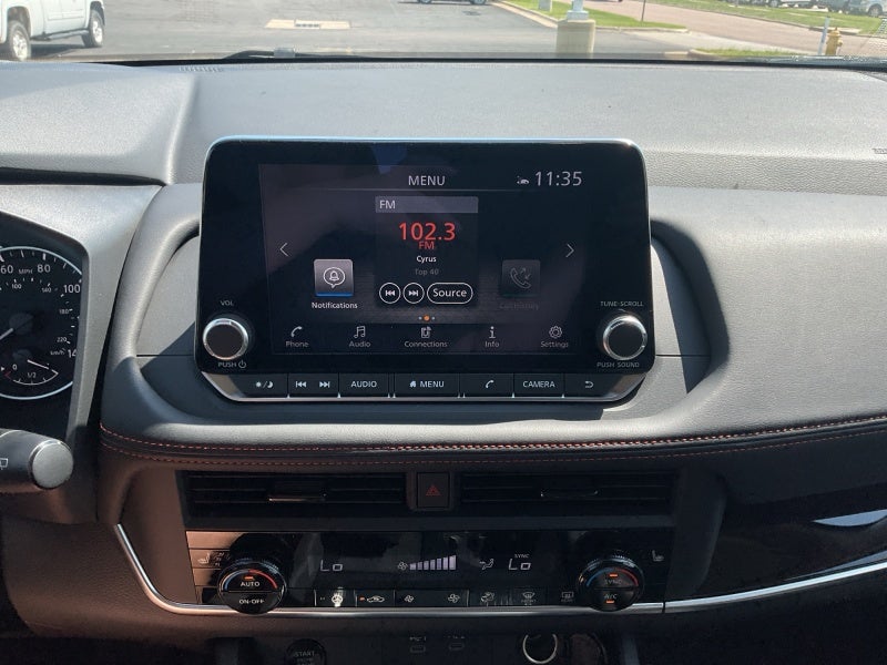 2026 Nissan Rogue Rock Creek®