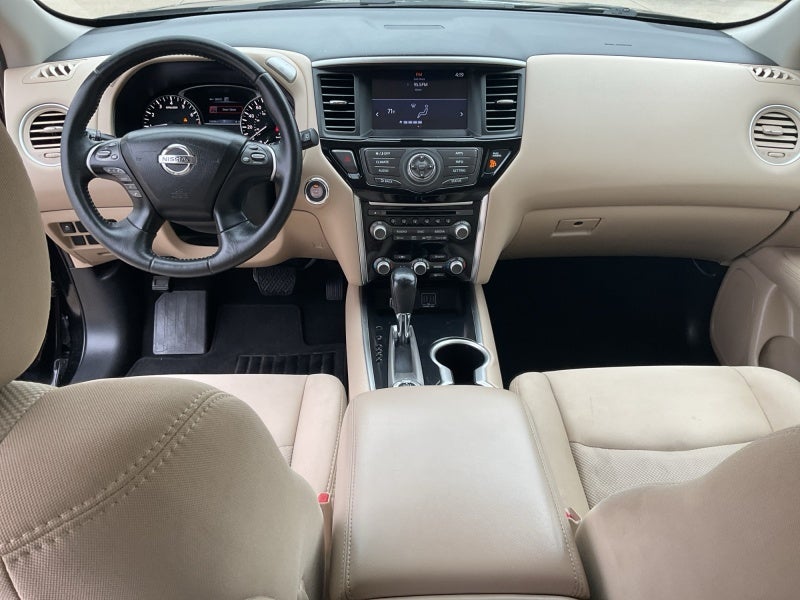 2018 Nissan Pathfinder SV
