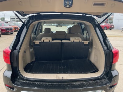 2018 Nissan Pathfinder SV