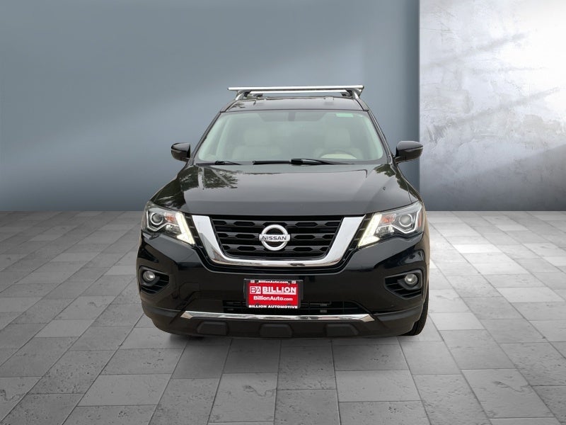 2018 Nissan Pathfinder SV