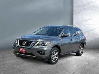 2018 Nissan Pathfinder SV