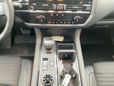 2025 Nissan Pathfinder Rock Creek®