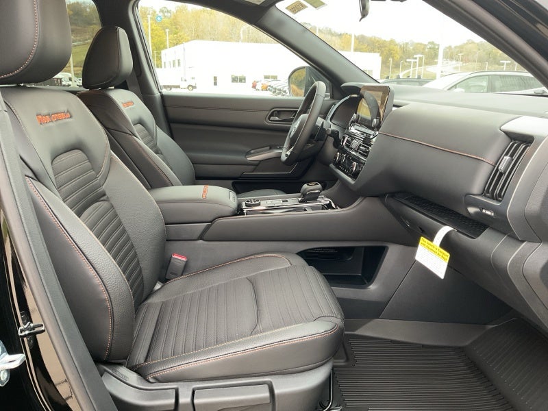 2025 Nissan Pathfinder Rock Creek®