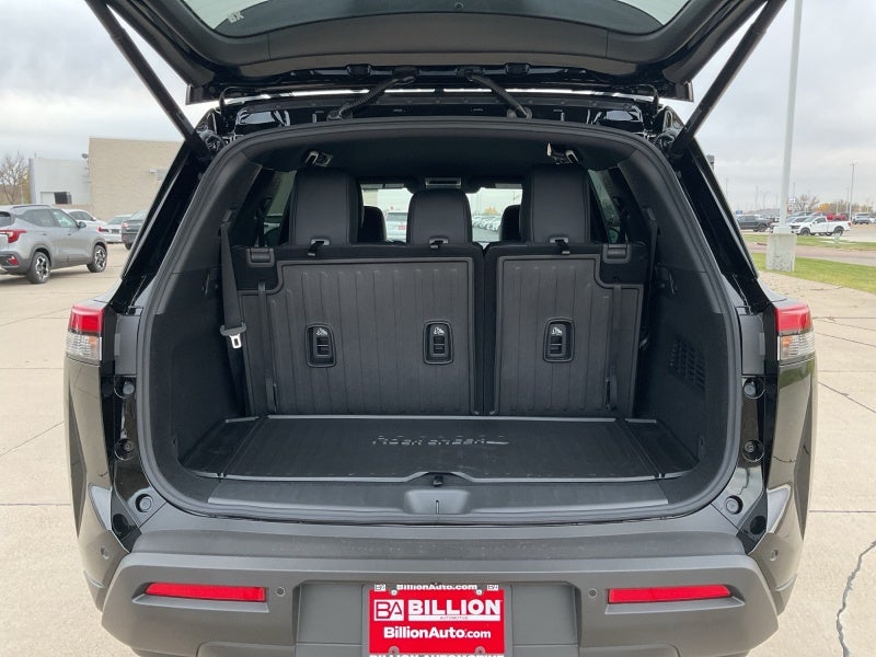 2025 Nissan Pathfinder Rock Creek®