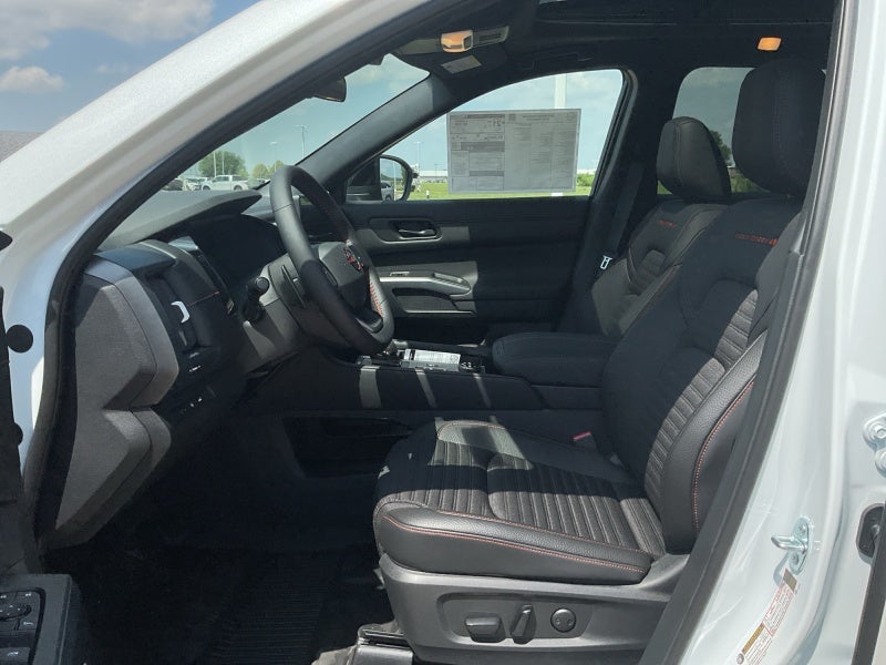 2026 Nissan Pathfinder Rock Creek®