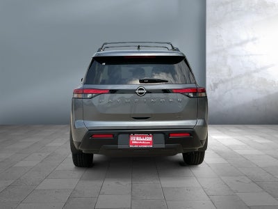 2026 Nissan Pathfinder SV