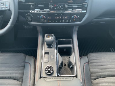 2026 Nissan Pathfinder Rock Creek®