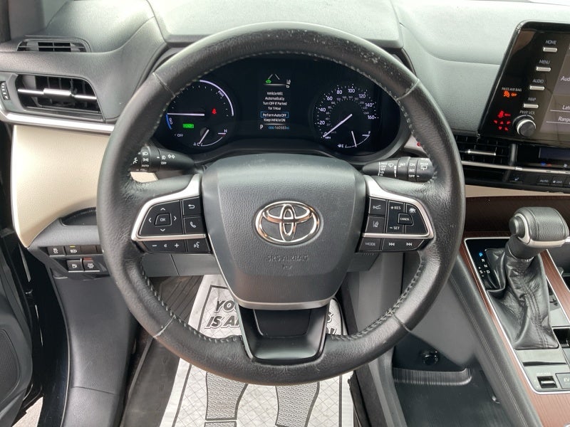 2021 Toyota Sienna XLE