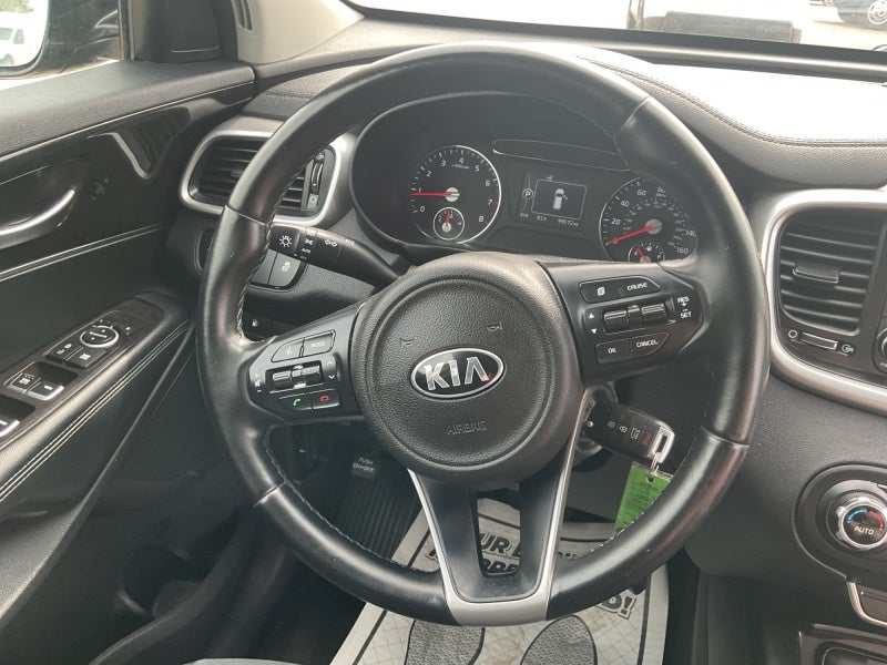 2018 Kia Sorento LX
