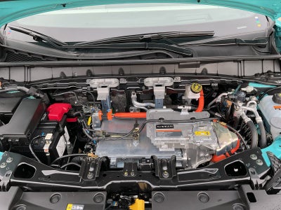 2026 Nissan LEAF Platinum+