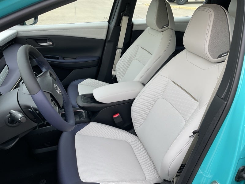 2026 Nissan LEAF Platinum+