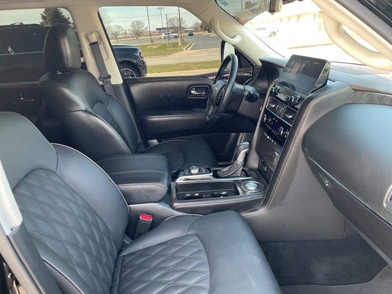 2024 Nissan Armada Platinum